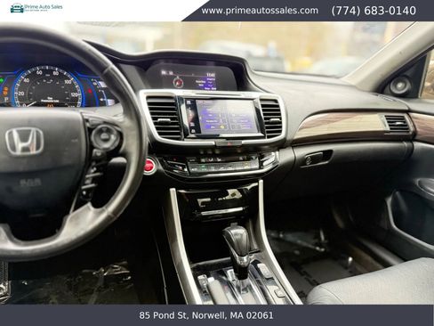 Used 2017 Honda Accord EX-L image 28