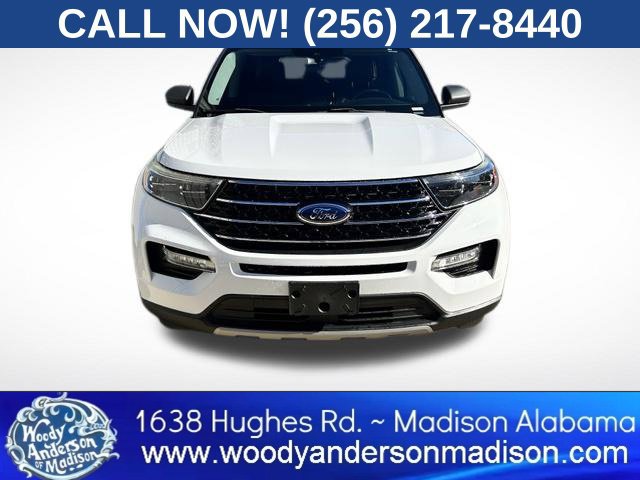 Used 2021 Ford Explorer XLT w/ Equipment Group 202A AWD/4WD image 4