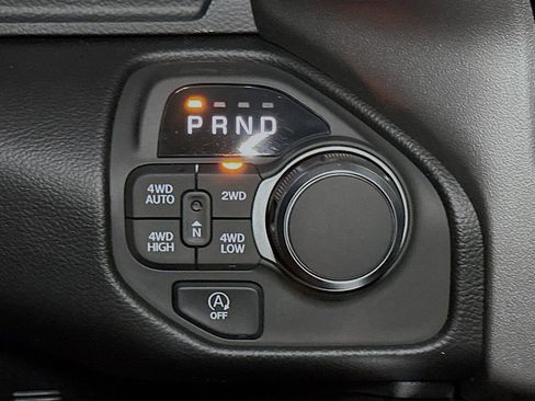New 2026 RAM 1500 4x4 Crew Cab image 11
