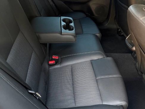 Used 2017 Chevrolet Impala LT image 12