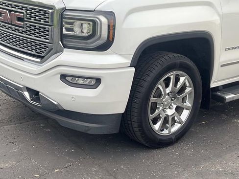 Used 2018 GMC Sierra 1500 Denali AWD/4WD image 8