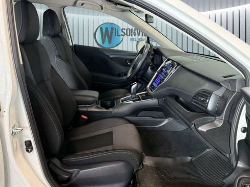 Used 2022 Subaru Outback Premium image 6