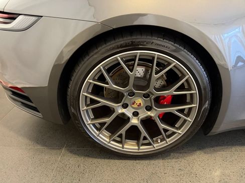 Certified 2024 Porsche 911 Targa 4S AWD/4WD image 12