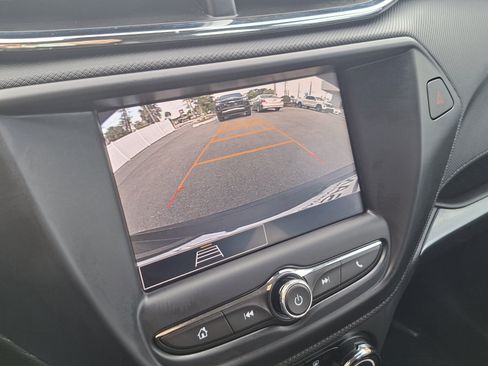 Used 2023 Chevrolet TrailBlazer LS FWD image 13