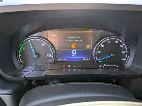 Used 2022 Ford Maverick Lariat FWD image 19