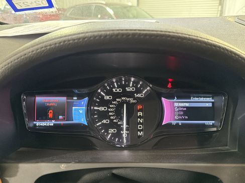 Used 2011 Lincoln MKX 2WD w/ 101A Rapid Spec Order Code image 16