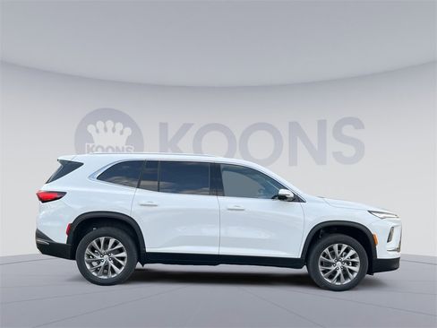 New 2026 Buick Enclave Preferred image 8