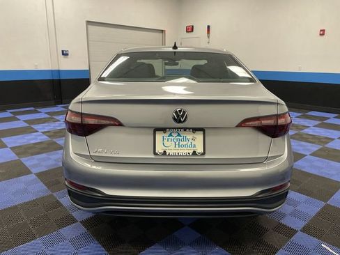 Used 2023 Volkswagen Jetta Sport FWD image 22