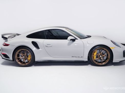 Used 2018 Porsche 911 Turbo S AWD/4WD image 4