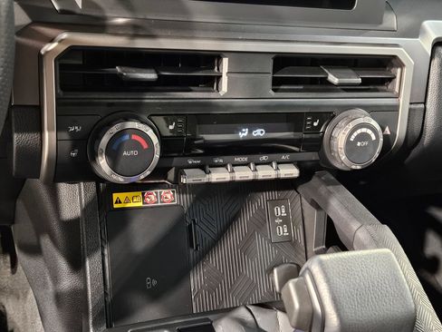 Certified 2025 Toyota 4Runner TRD Sport AWD/4WD image 31