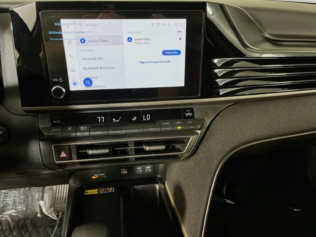 Used 2025 Toyota Camry LE FWD image 18