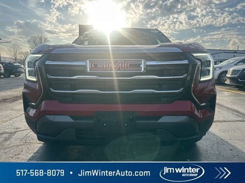 Used 2025 GMC Terrain Elevation image 5