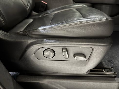 Used 2021 Chevrolet Tahoe Z71 image 40