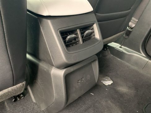 New 2026 Chevrolet Equinox EV LT FWD image 16