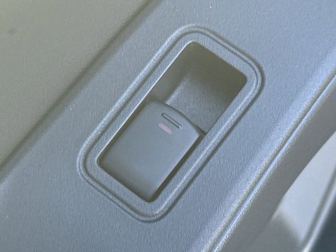 New 2026 Nissan Frontier SV image 30