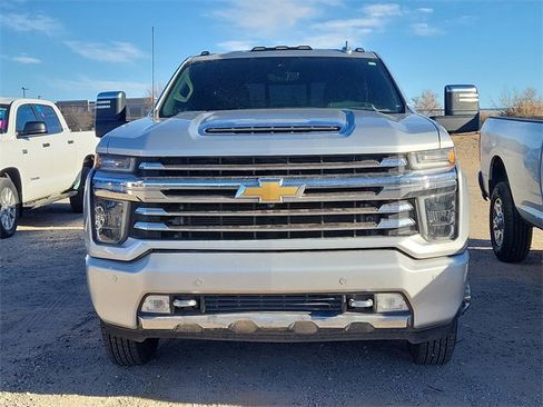 Used 2021 Chevrolet Silverado 3500 High Country w/ LPO, Hitch Package image 2
