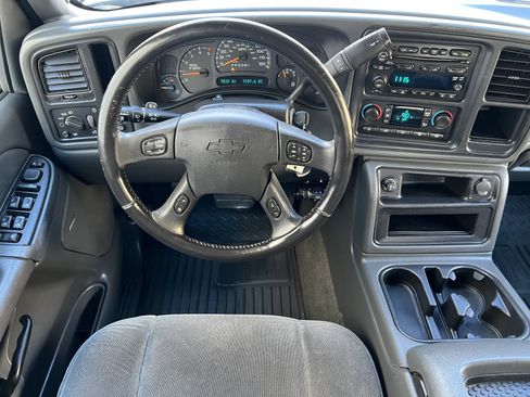 Used 2007 Chevrolet Silverado 2500 LT w/ Heavy-Duty Power Package image 30