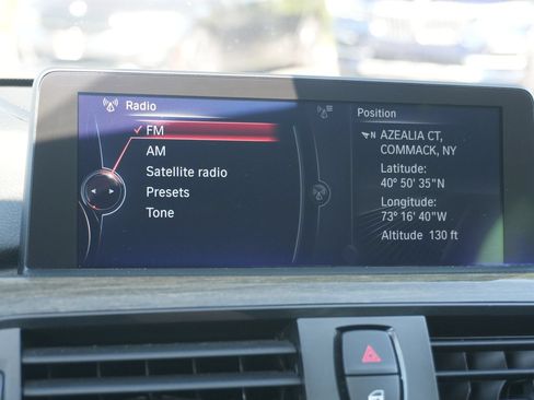 Used 2014 BMW 335i xDrive Sedan AWD/4WD image 28