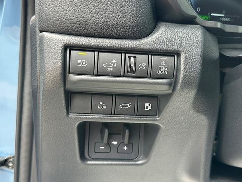 Certified 2025 Toyota Land Cruiser w/ Premium Package AWD/4WD image 19