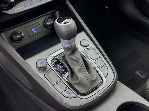 Certified 2022 Hyundai Kona SEL FWD image 26