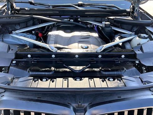 Certified 2024 BMW X5 xDrive40i w/ M Sport Package image 34