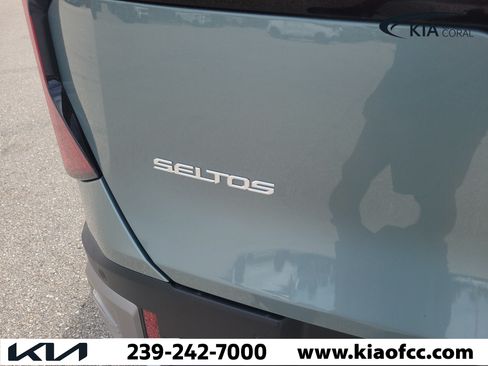 New 2027 Kia Seltos S FWD image 11