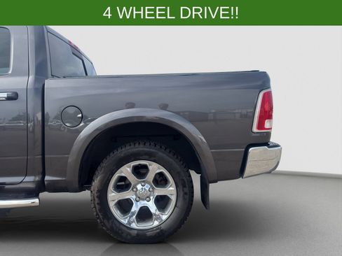 Used 2017 RAM 1500 Laramie w/ Convenience Group AWD/4WD image 22