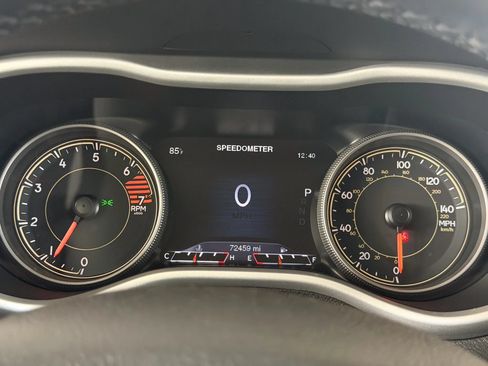 Used 2018 Jeep Cherokee Trailhawk w/ Trailer Tow Group AWD/4WD image 36