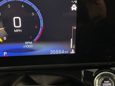 Used 2024 Chevrolet Trax RS w/ Driver Confidence Package image 8