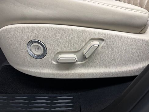 Used 2023 Genesis GV80 3.5T Prestige w/ Prestige Package image 37