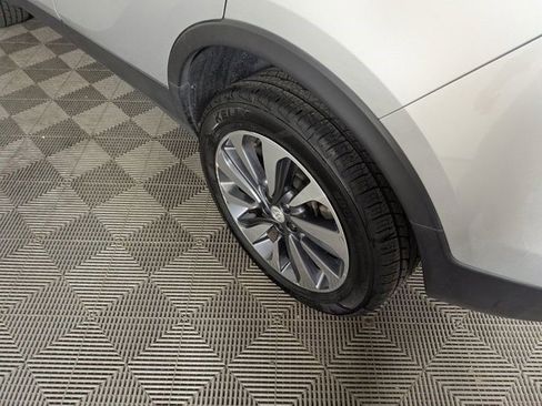 Certified 2022 Buick Encore Preferred w/ Safety Package AWD/4WD image 17