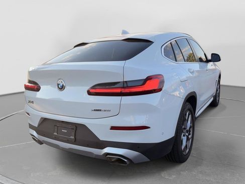 Used 2023 BMW X4 xDrive30i w/ Premium Package AWD/4WD image 3
