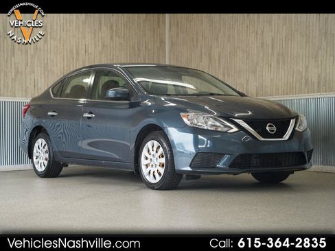Used 2017 Nissan Sentra SV FWD image 1