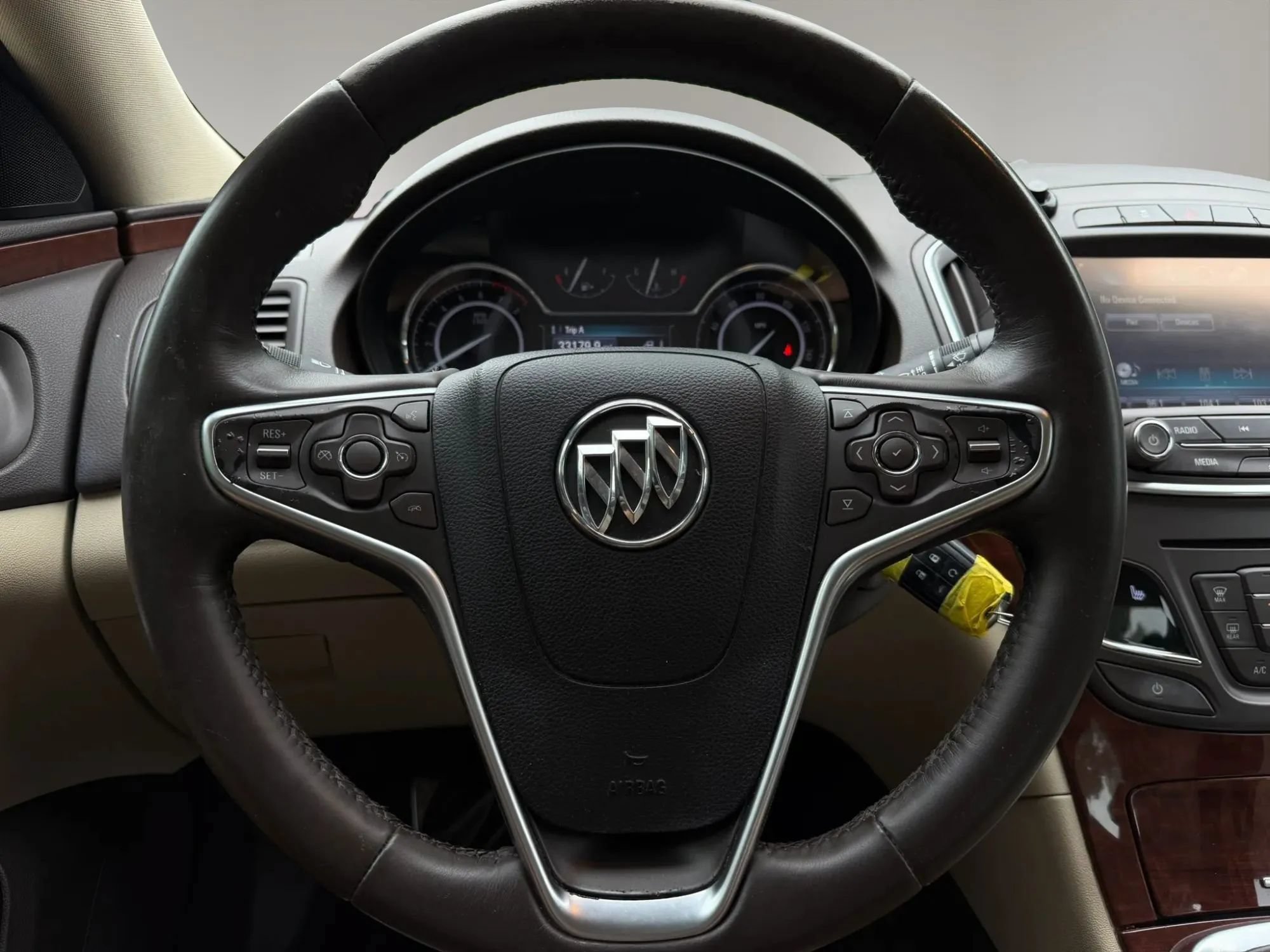 Used 2016 Buick Regal FWD image 22