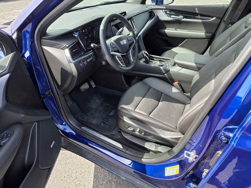 New 2025 Cadillac XT5 Premium Luxury w/ Technology Package AWD/4WD image 19