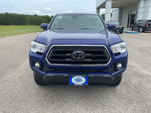Used 2022 Toyota Tacoma SR5 AWD/4WD image 8