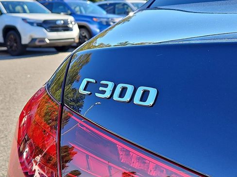Used 2022 Mercedes-Benz C 300 Sedan image 32
