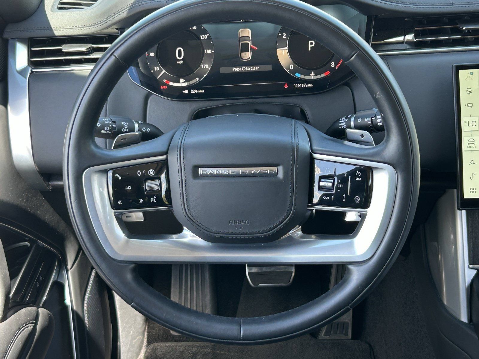 Used 2024 Land Rover Range Rover SE AWD/4WD image 20