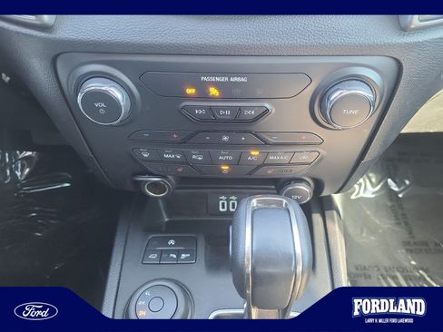 Used 2019 Ford Ranger XLT w/ Equipment Group 302A Luxury AWD/4WD image 30