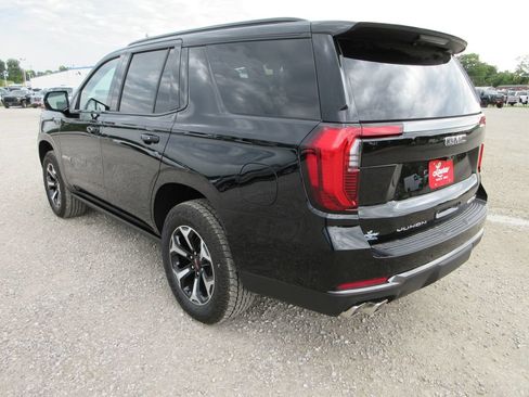 New 2026 GMC Yukon AT4 w/ AT4 Premium Plus Package AWD/4WD image 6