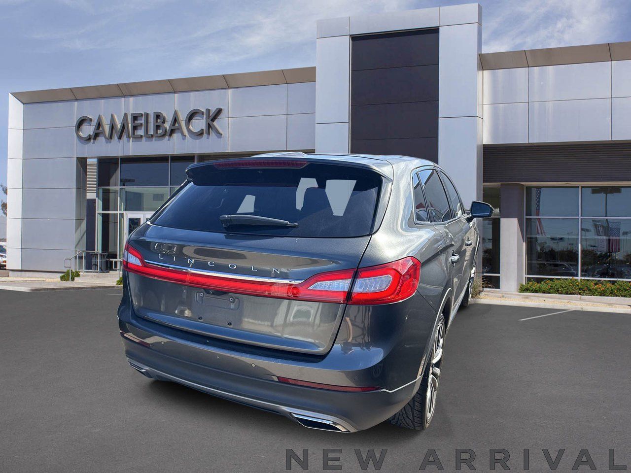 Used 2017 Lincoln MKX Reserve w/ Lincoln MKX Climate Package AWD/4WD image 4