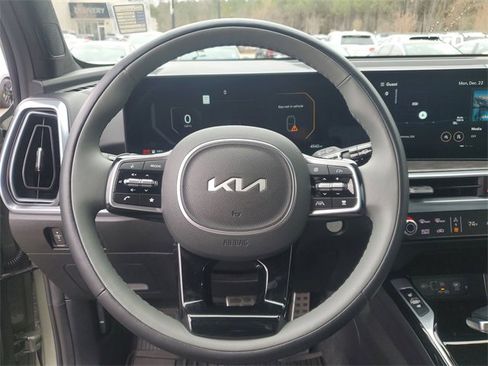 Certified 2025 Kia Sorento SX Prestige w/ Sage Leather Package image 24