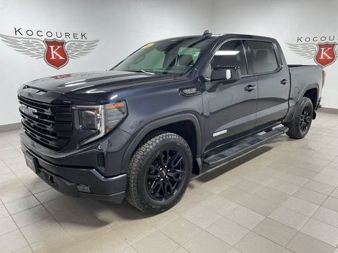 Used 2022 GMC Sierra 1500 Elevation w/ Preferred Package AWD/4WD image 3