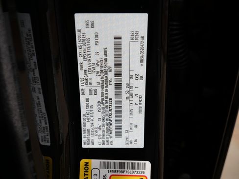 New 2025 Ford Bronco Badlands image 27