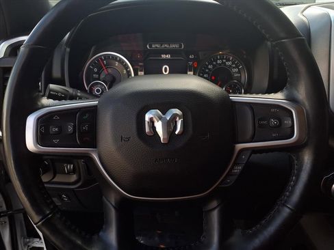 Used 2020 RAM 1500 Big Horn image 10