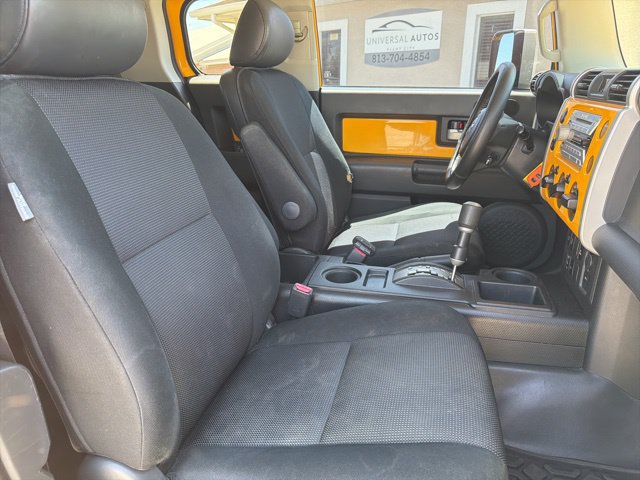 Used 2007 Toyota FJ Cruiser 2WD w/ Upgrade Pkg 2 image 24