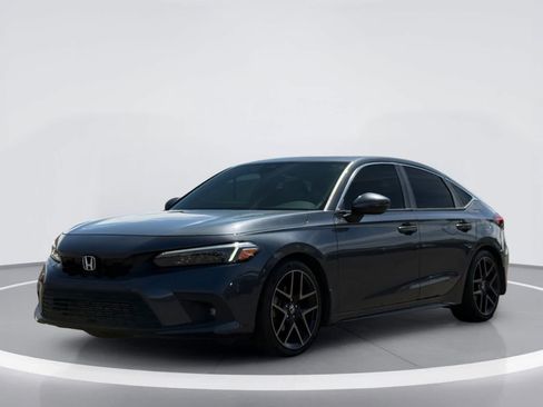 Used 2022 Honda Civic Sport Touring image 2
