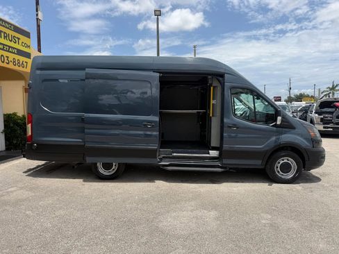 Used 2020 Ford Transit 250 148 High Roof Extended RWD image 8