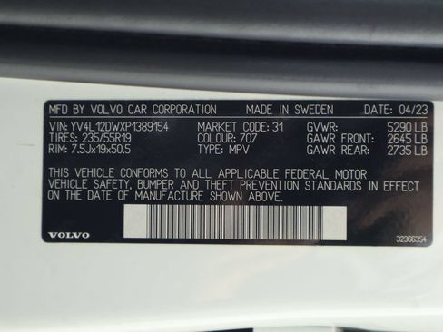 Certified 2023 Volvo XC60 B5 Plus w/ Climate Package FWD image 16