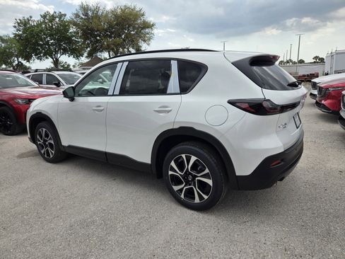 New 2026 MAZDA CX-5 Preferred image 8